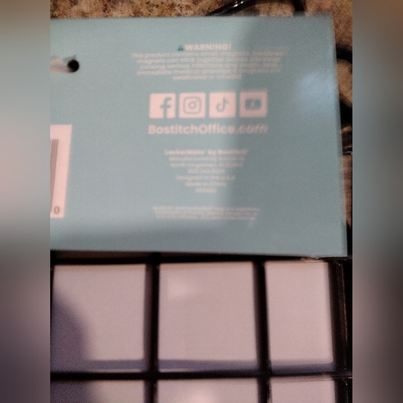 Bostitch Lockermate 6 piece locker kit, black. - Picture 2 of 10